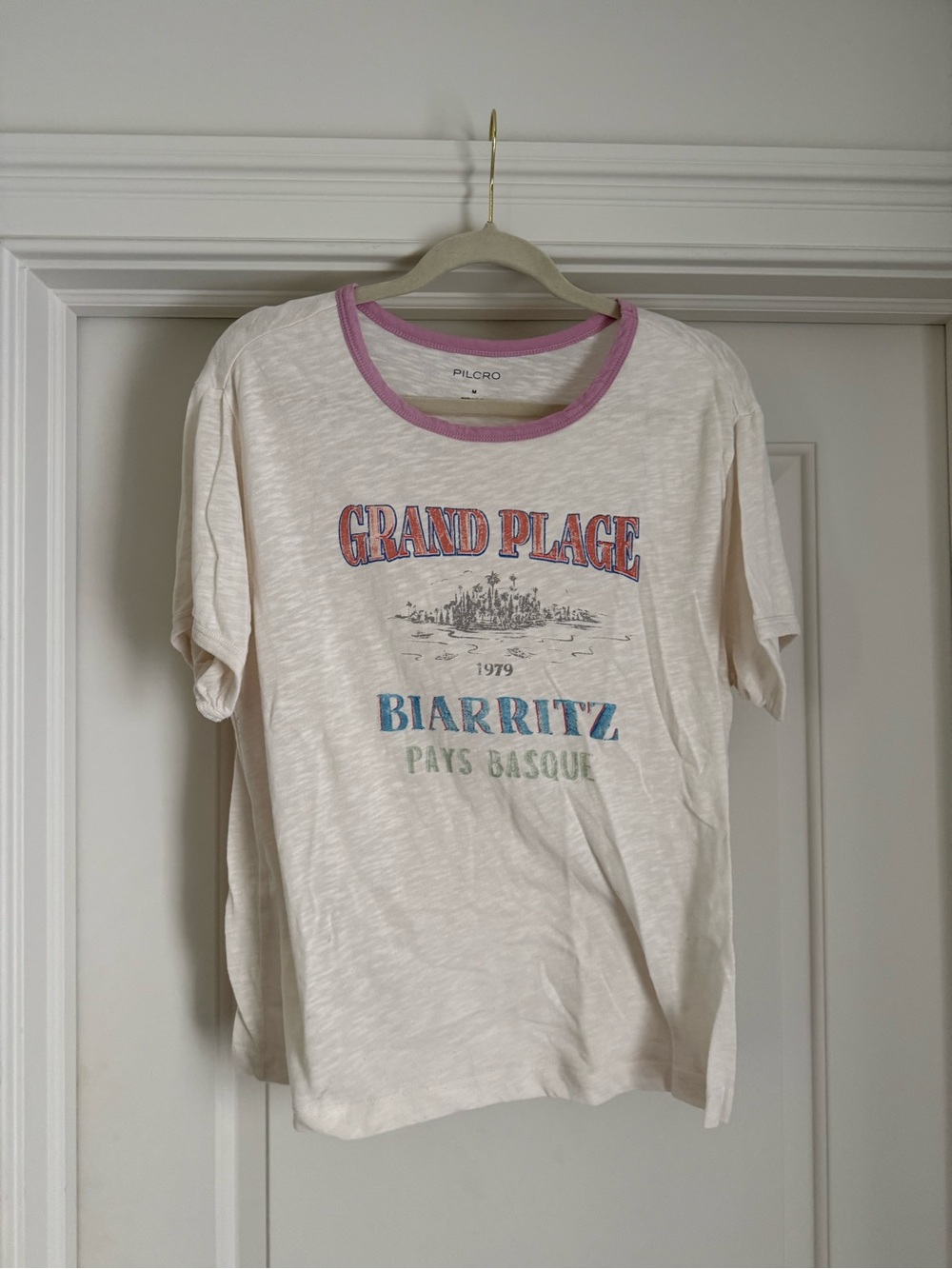 Pilcro Cream Graphic Tee with Pink Trim and Multicolor Print